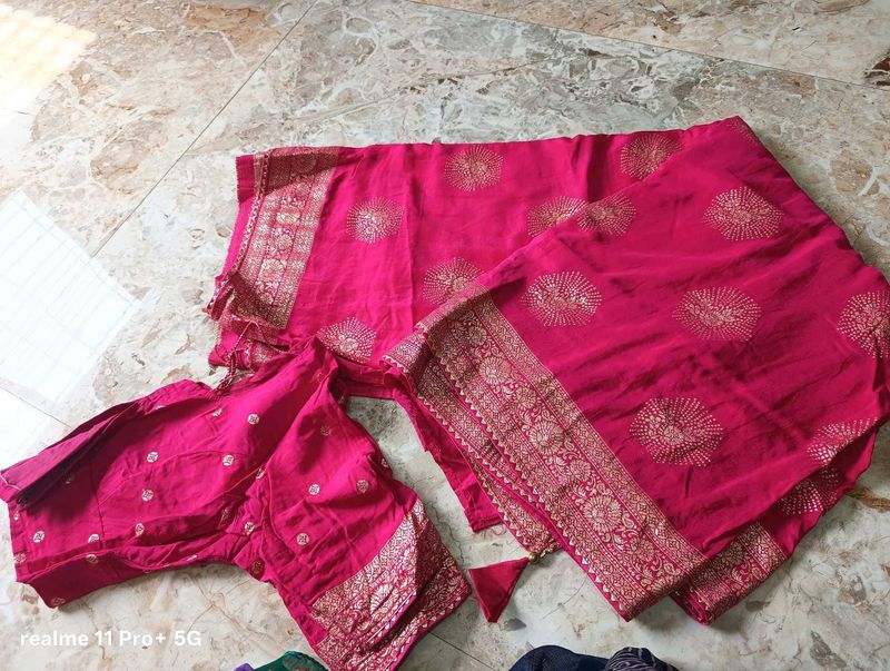 Vibrant Pink Silk Saree with Golden Border