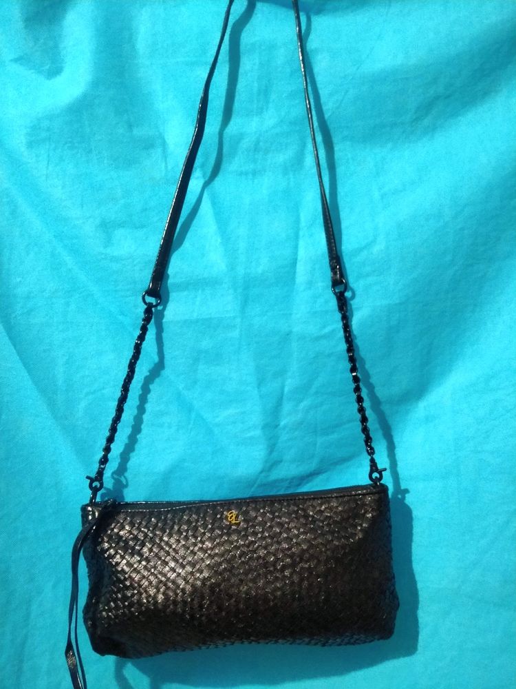 ELLIOTT LUCCA✨🛍️SLINGBAG 💯 Genuine