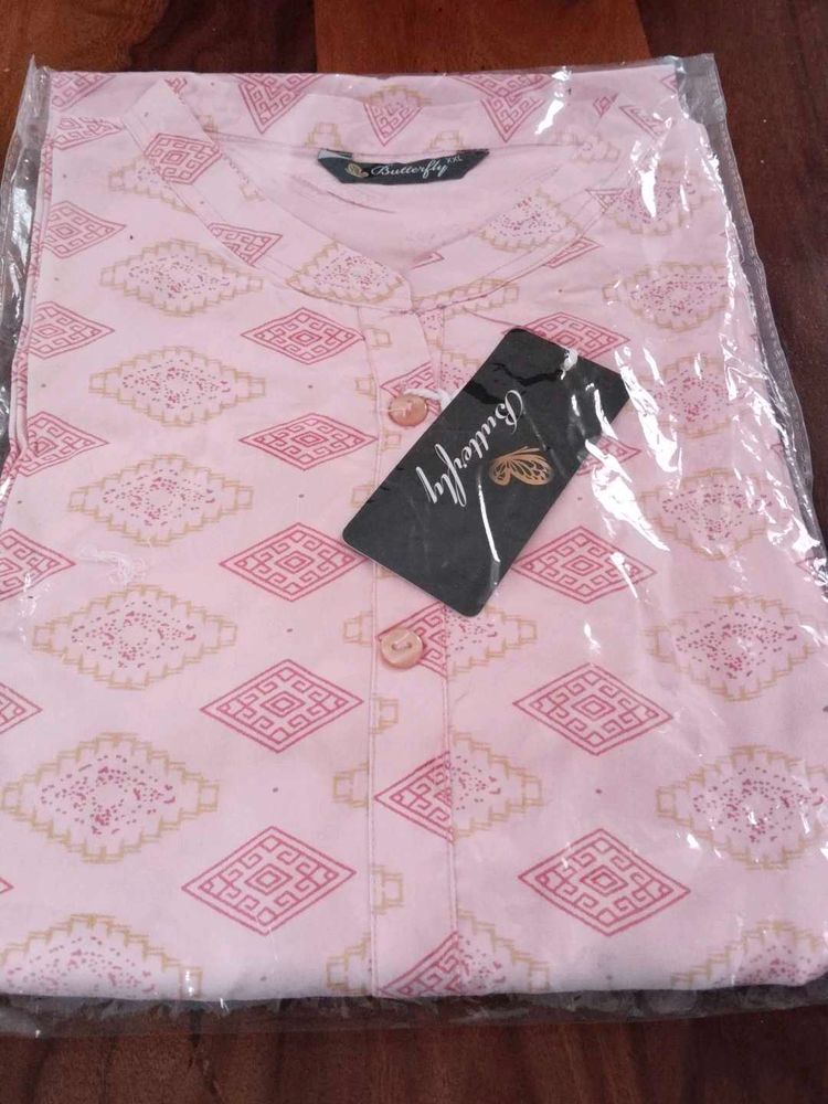 44 Size Butterfly Pink Geometric Print Top