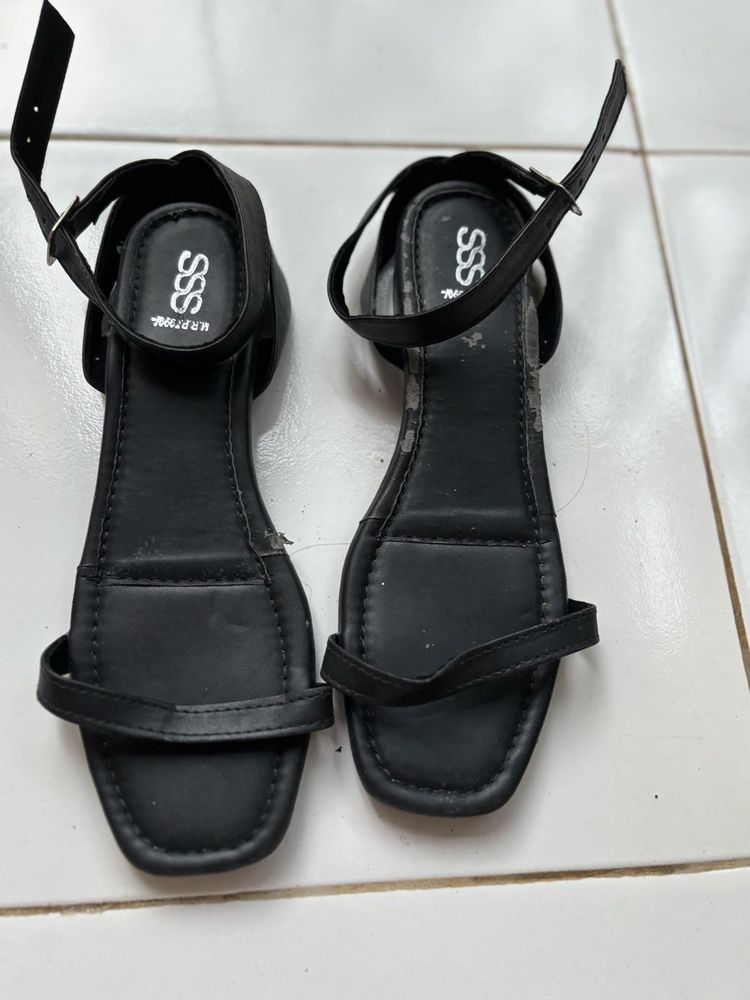 Classic Black Flat Sandals