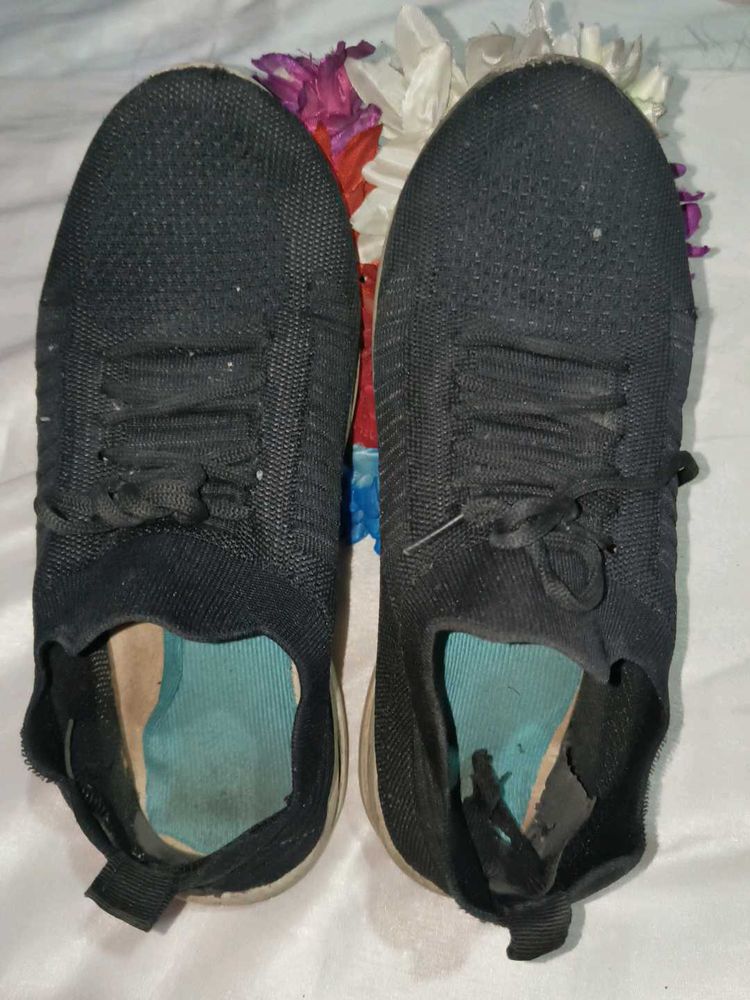 Black Knit Sneakers