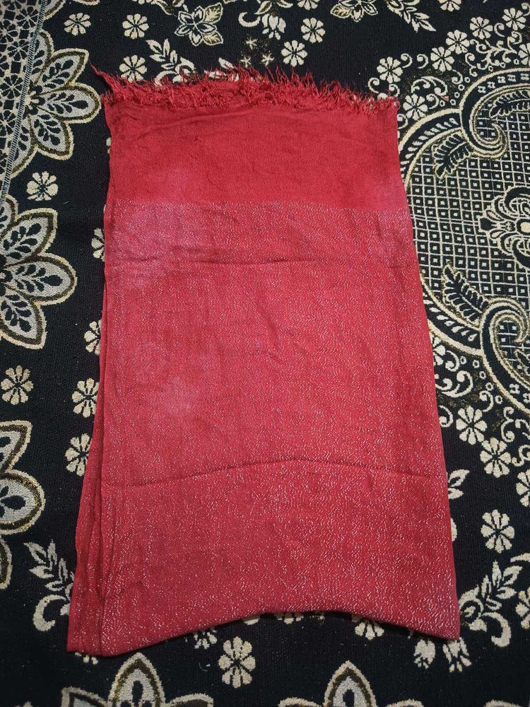 Used Red shimmering lining Dupatta Scarf