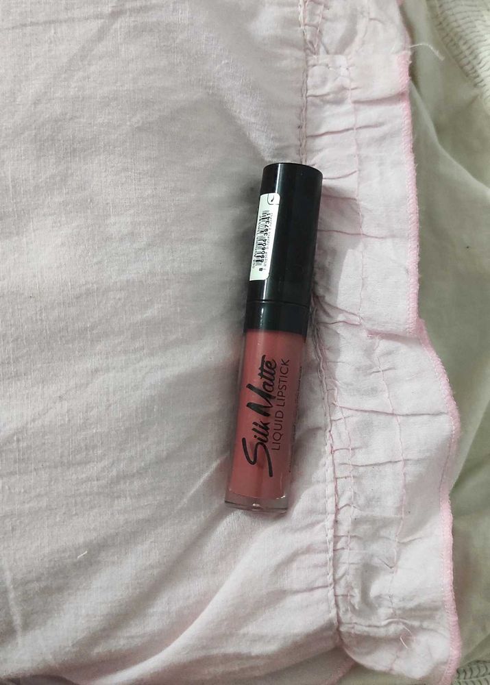 Silk Matte Liquid Lipstick
