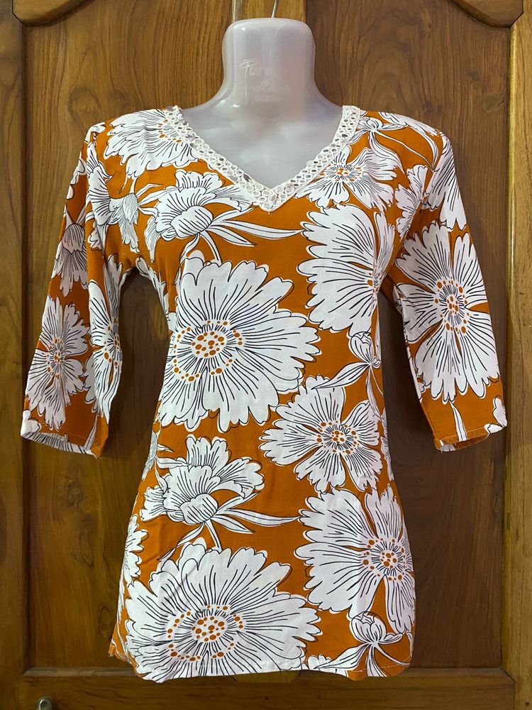 Orange Floral Print V-Neck Top