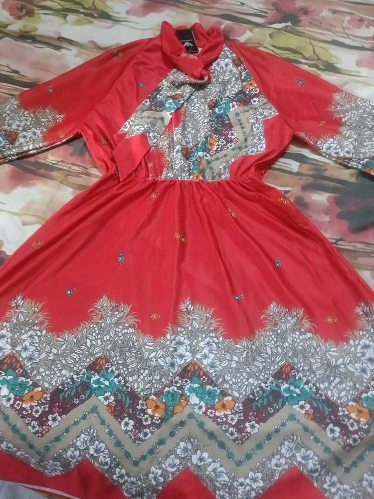 back is same Red Floral Print Dress with f