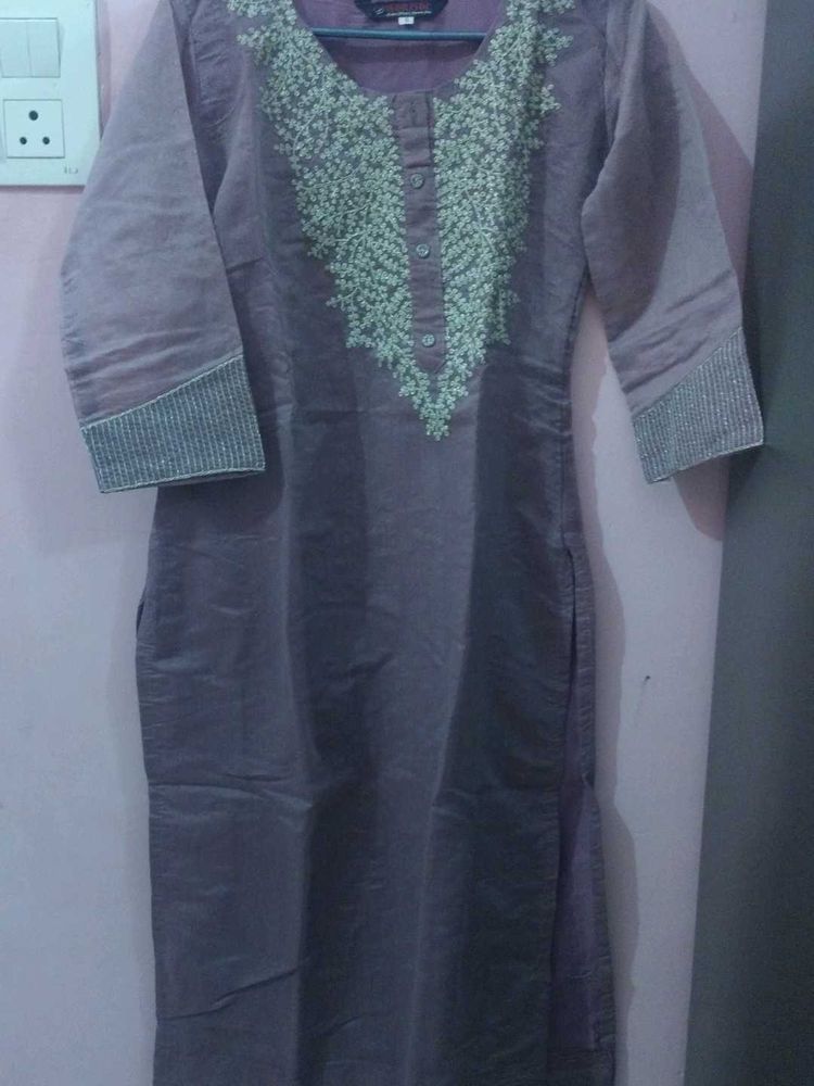 Embroidered Cotton Kurta