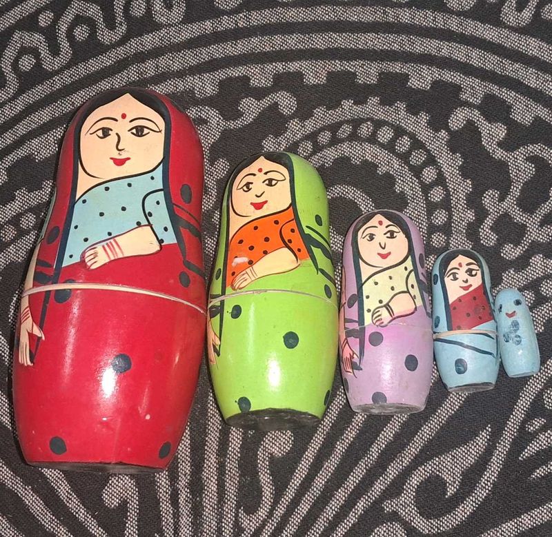 Matryoshka Nesting Dolls (Set of 5)