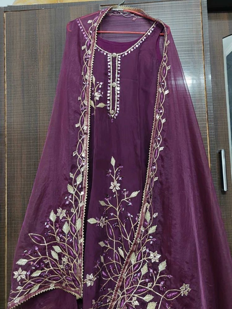 Elegant Purple Kurta Set Sleeveless