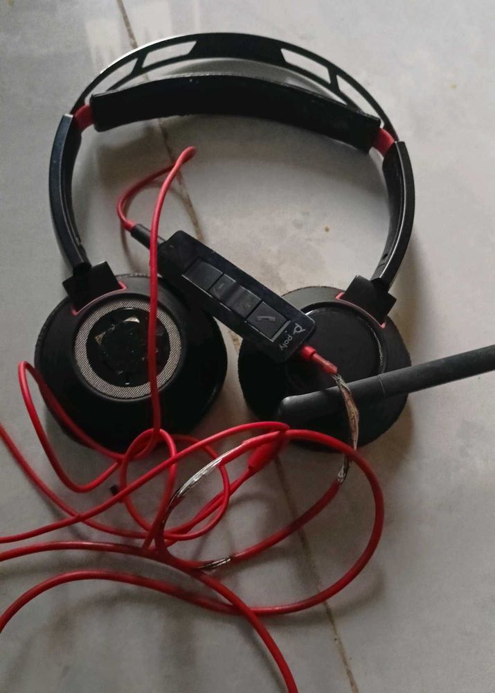 poly  Headphones  with mic