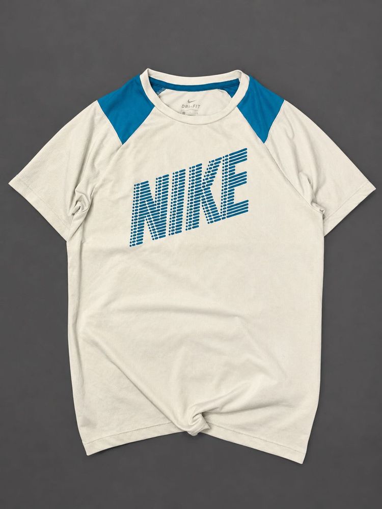 Nike Dri-Fit T-Shirt