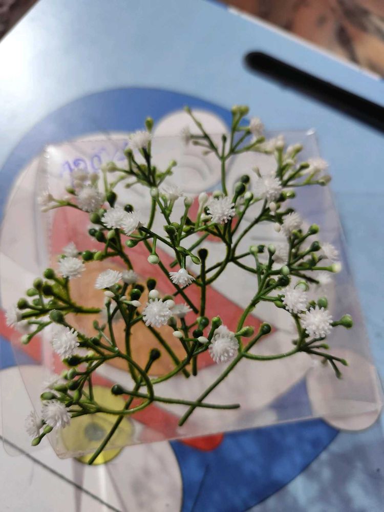 plastic white flower for hair styling