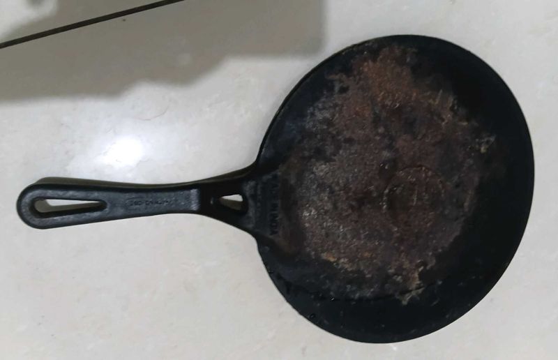 prestige Cast Iron dosa Tawa