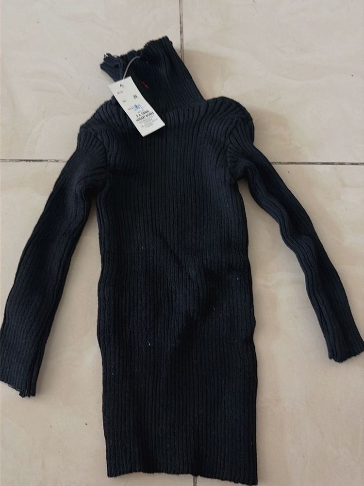 Black Ribbed Turtleneck Sweater inner for babies