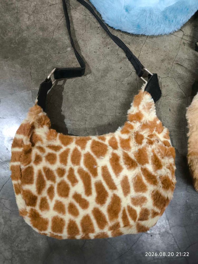 Faux Fur Giraffe Print Crossbody Bag