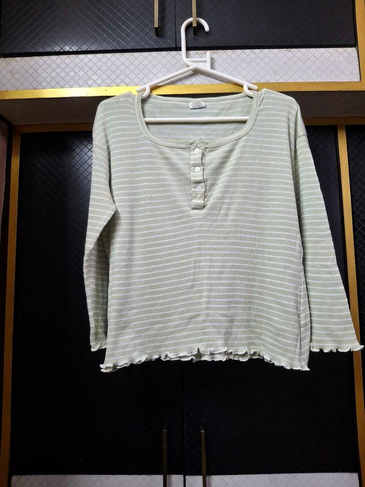 Boxy Fit Pastel Green Top🌱