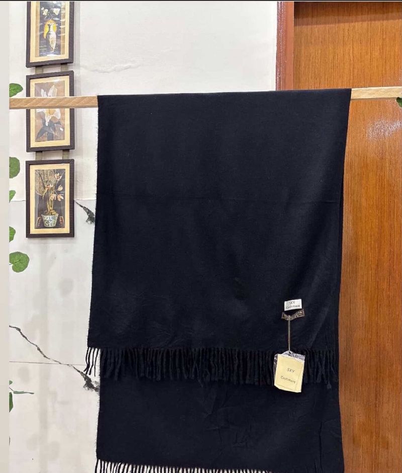 Sky Cashmere Classic Black Shawl