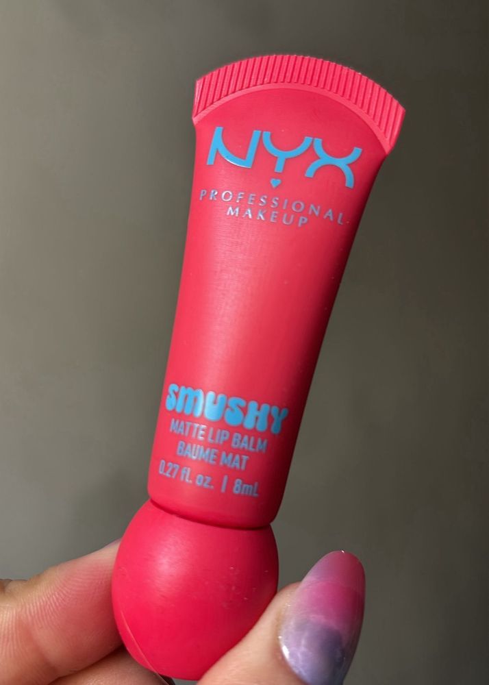Nyx Smushy Soft  Matte Lipbalm :- Sassy Stuff