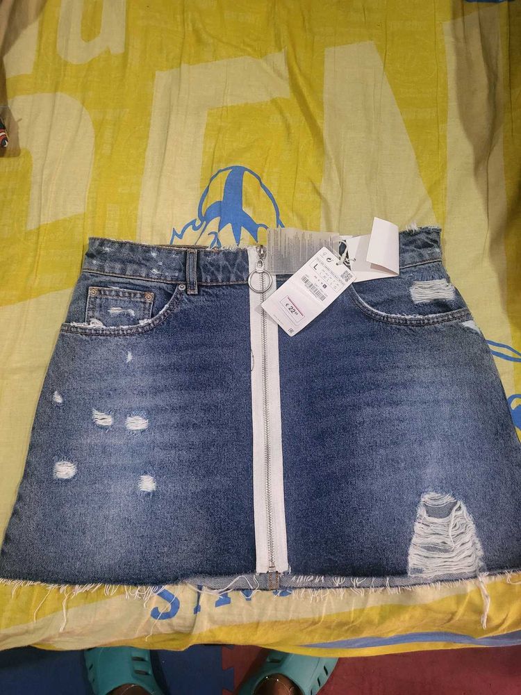 Distressed Denim Mini Skirt with Zipper