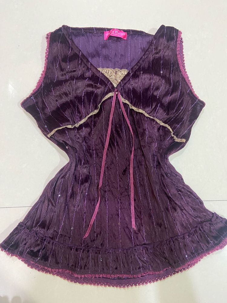 Forest core Velvet Top with Lace Trim