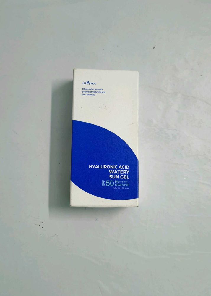 Isntree Hyaluronic Acid Watery Sun Gel SPF50