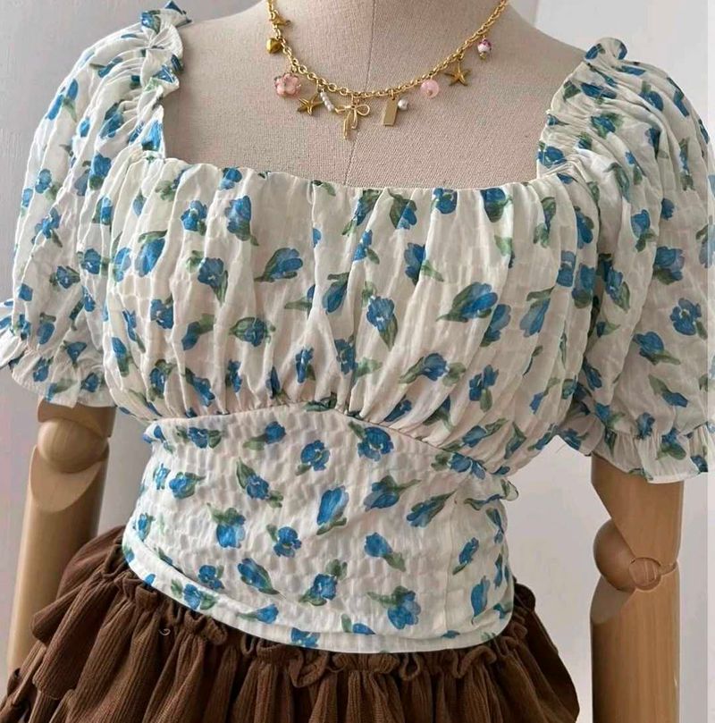 Women's White &amp; Blue Floral Top