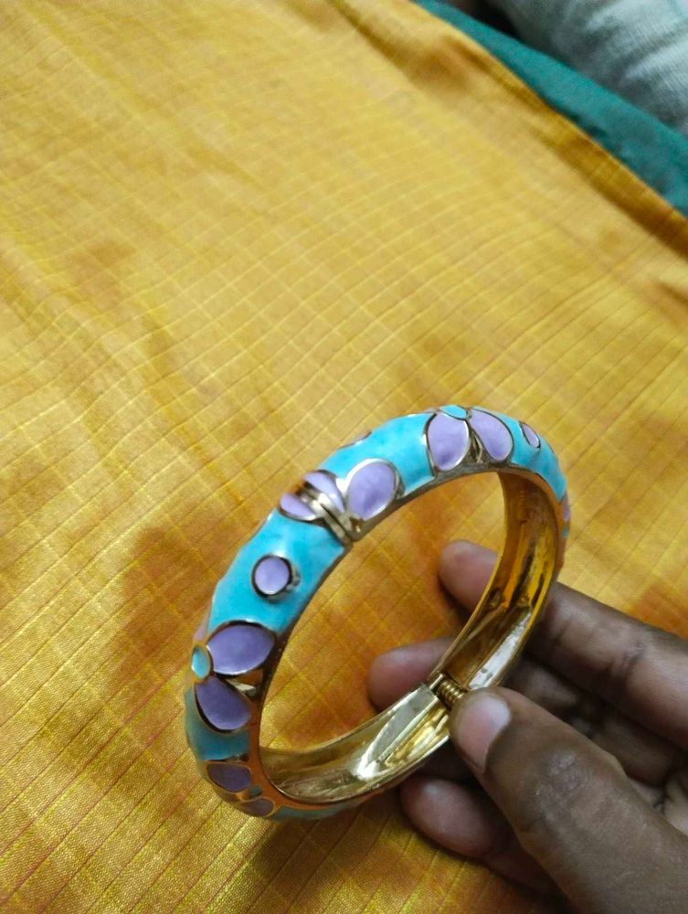 Enamel Floral Bangle