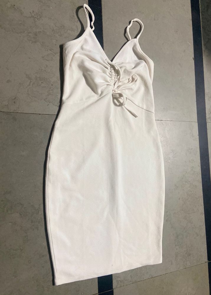 Chic White Ruched Bodycon Dress