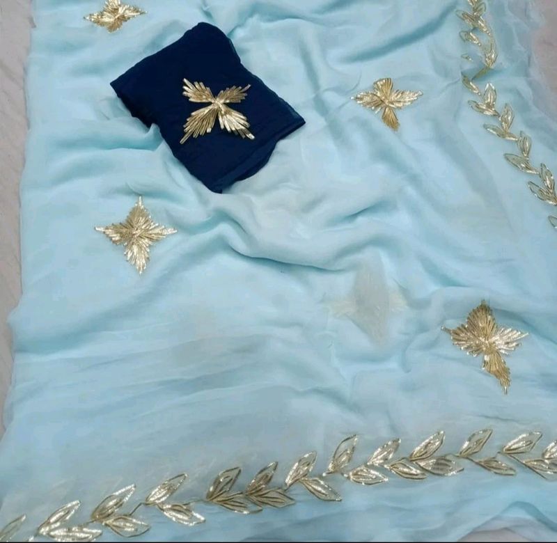 chiffon saree (₹800 each)