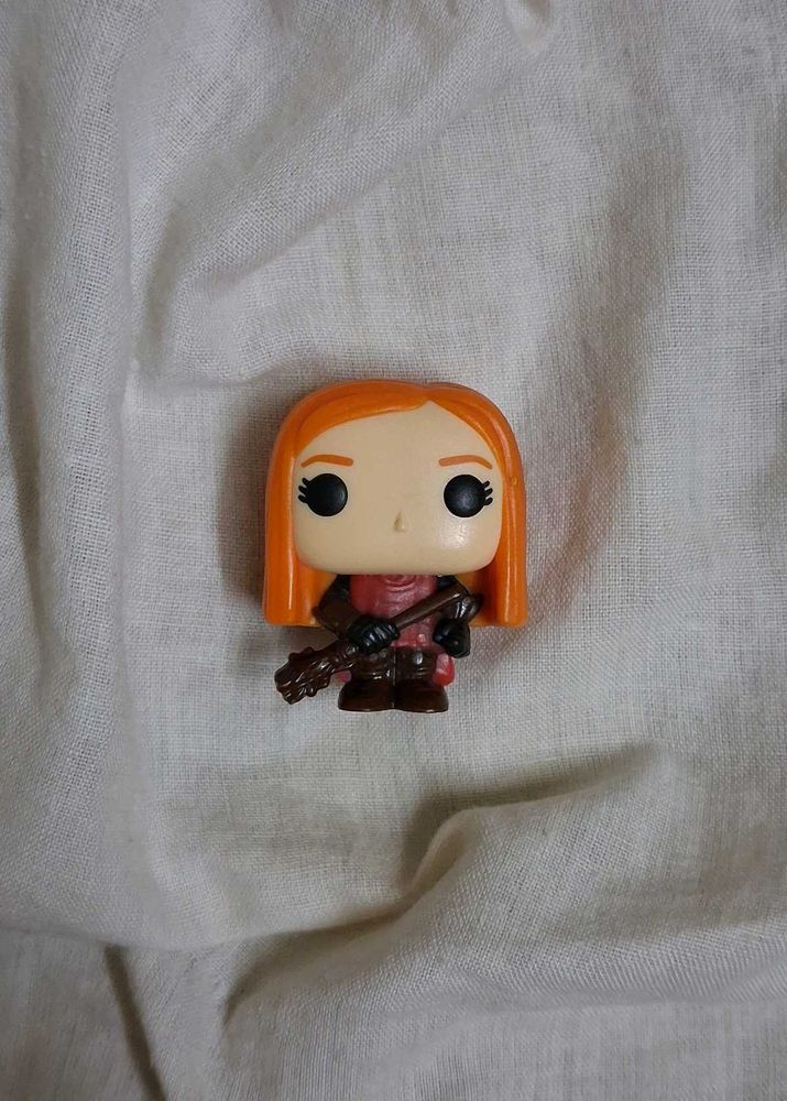 Gryffindor’s Ginny | Kinder Joy Figure