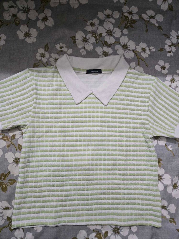 Stylish Green &amp; White Textured Polo Top