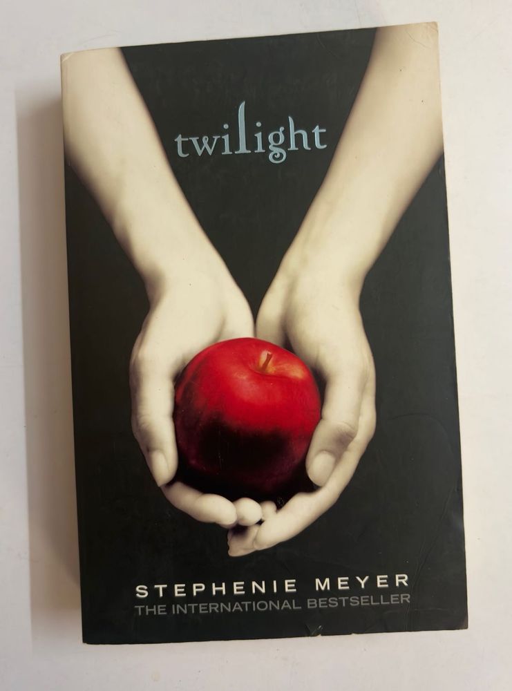 Twilight by Stephenie Meyer