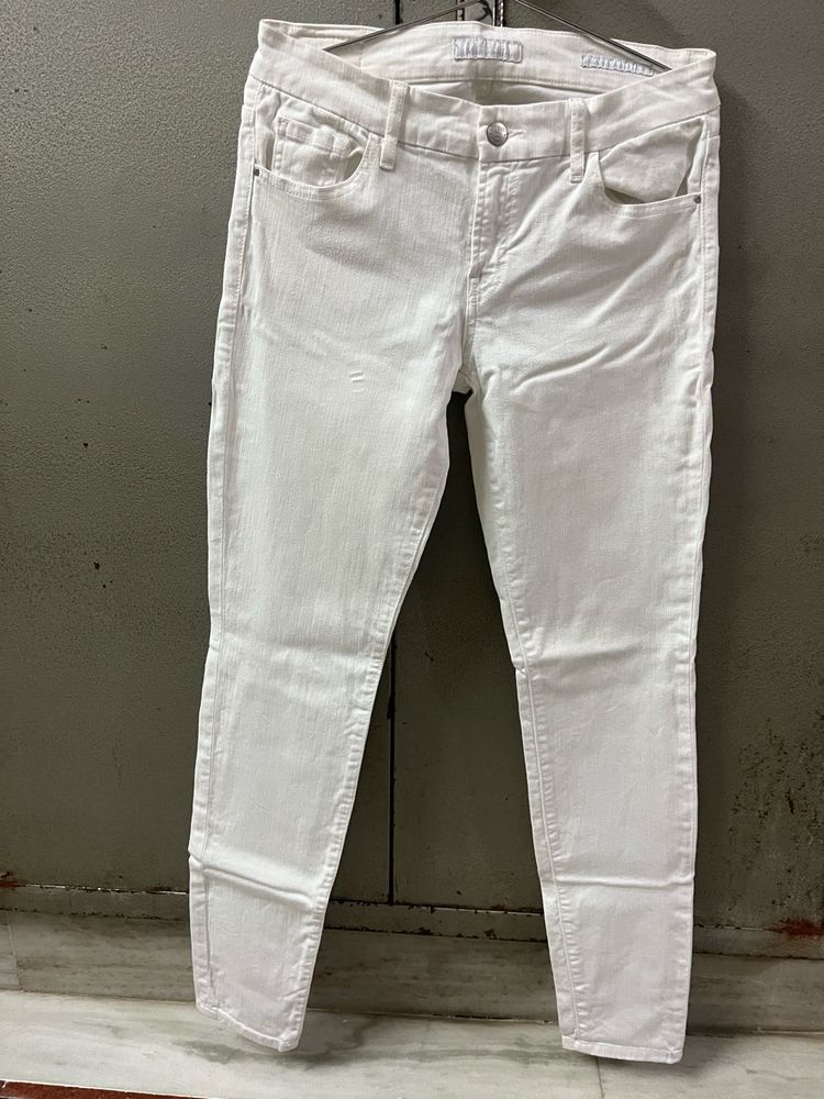 Guess white vintage jeans 💸