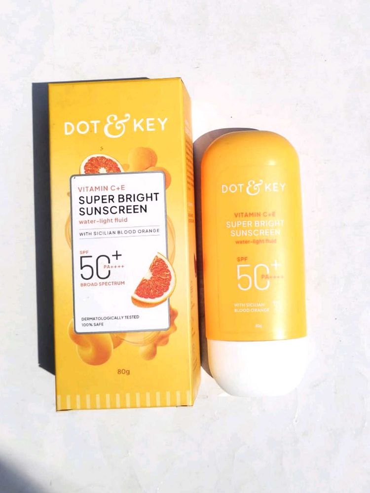 DOT &amp; KEY Vitamin C+E Super Bright SunscreenSPF50+