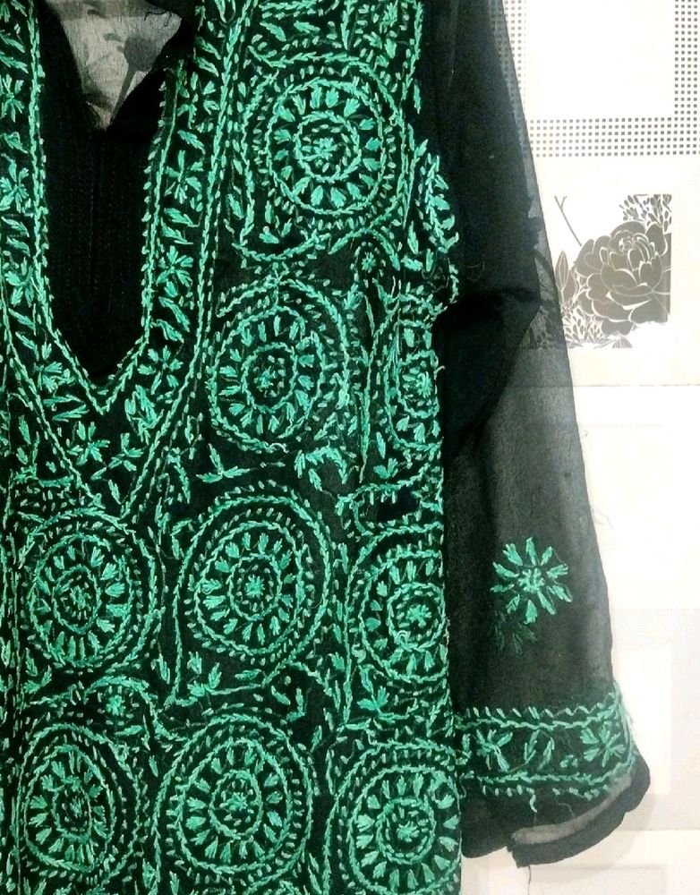 Chikankari Kurta (Black)