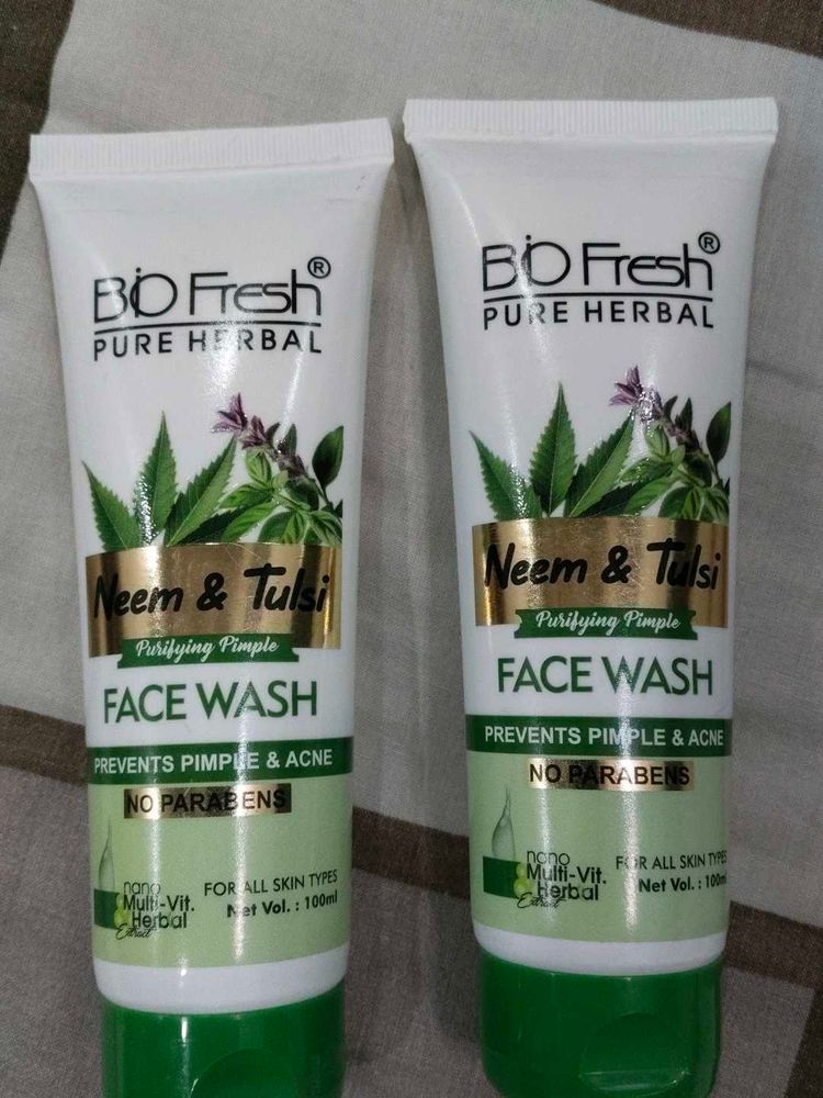 Bio Fresh Neem &amp; Tulsi Face Wash Comb