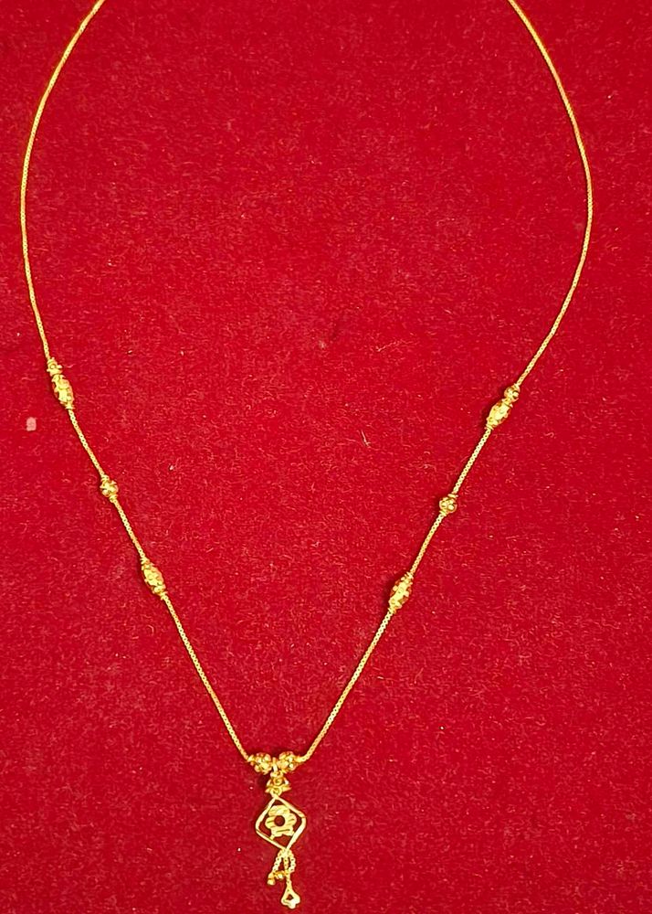 Elegant Gold Chain Necklace 18 carat pure