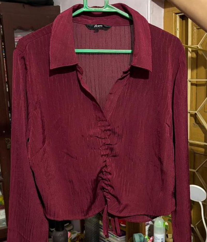 Chic Ruched Long Sleeve Top