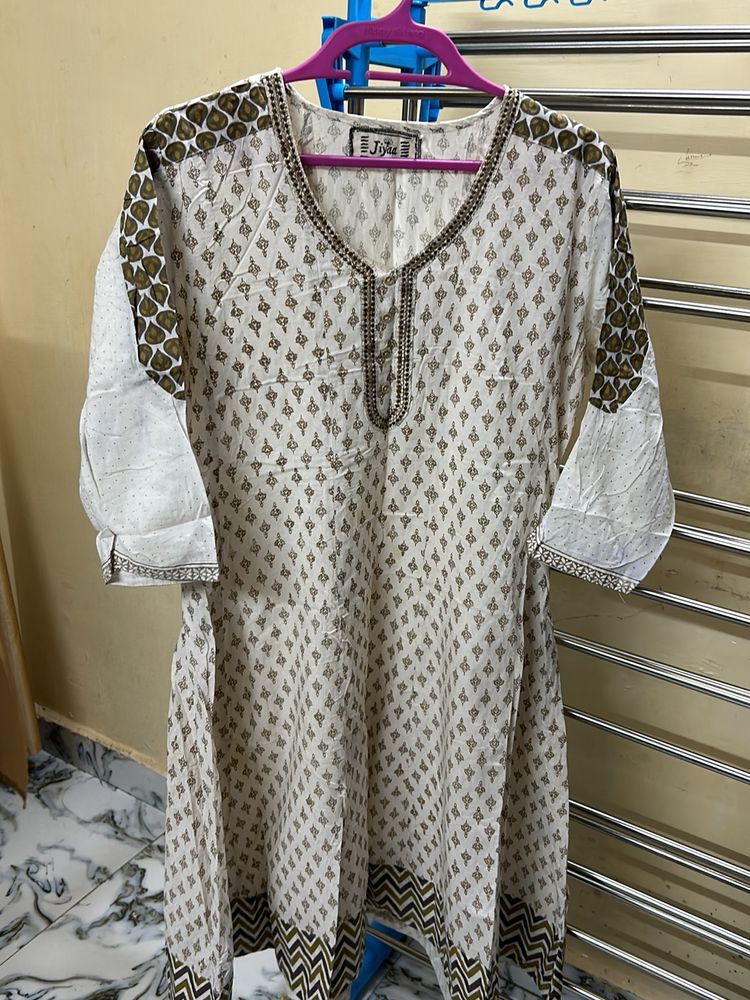 Foil Print Off White Anarkali Kurta