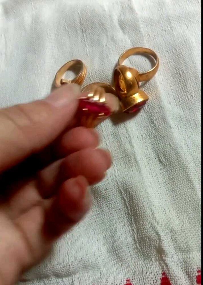 Elegant Gold &amp; like Ruby Rings per piece 150rs