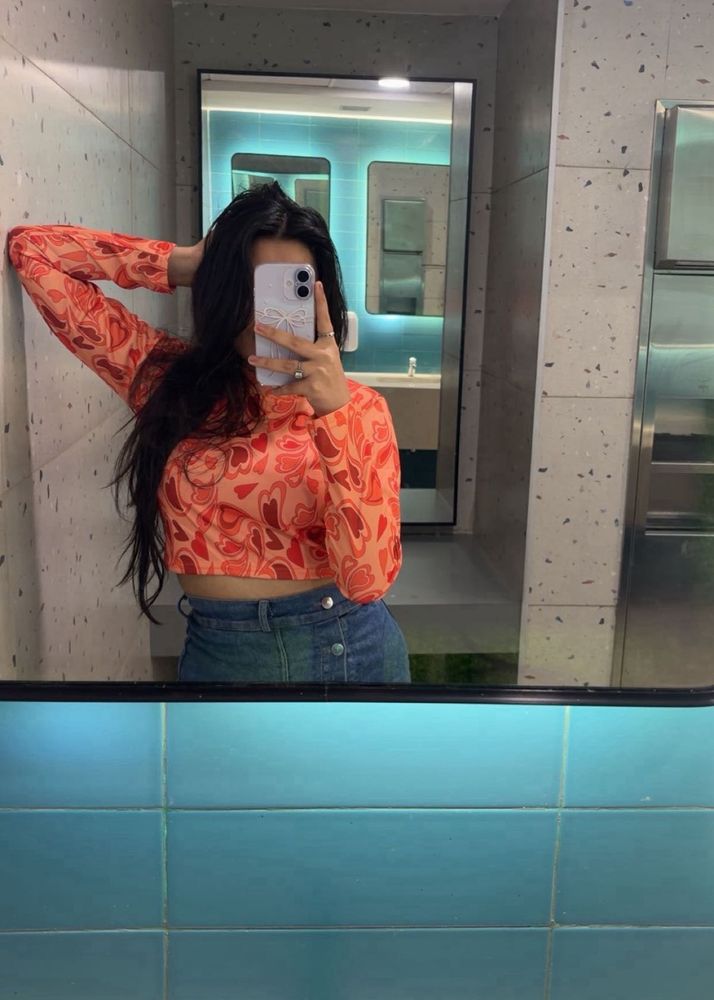 Stylish Orange &amp; Red Patterned Mesh Top