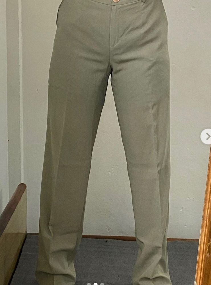 Formal Earthy green