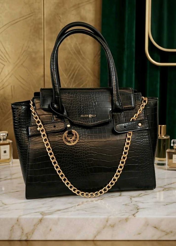 Chic Black Croco Embossed Handbag