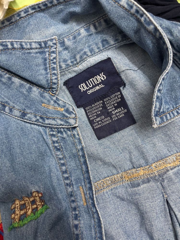 Denim embroidered top