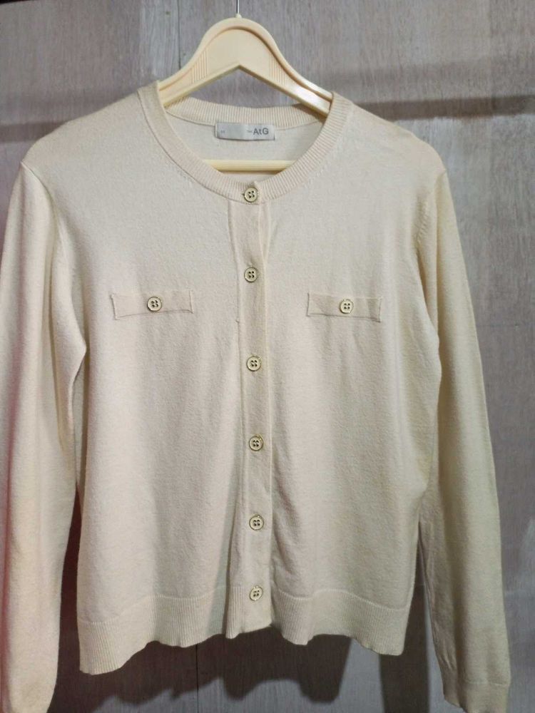 Elegant Cream Cardigan