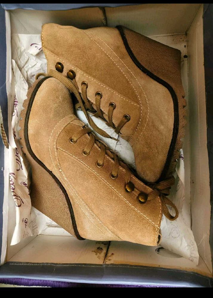 Brown Lace-Up Ankle Boots