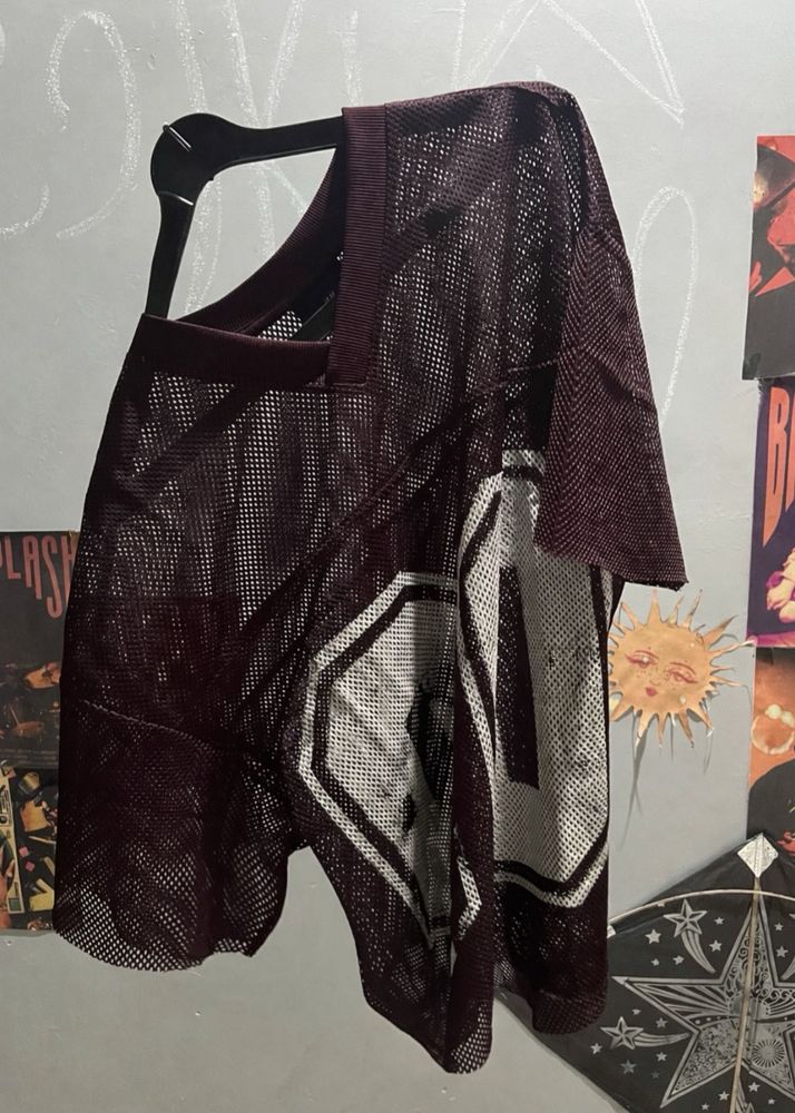 Maroon Mesh Jersey from H&amp;M