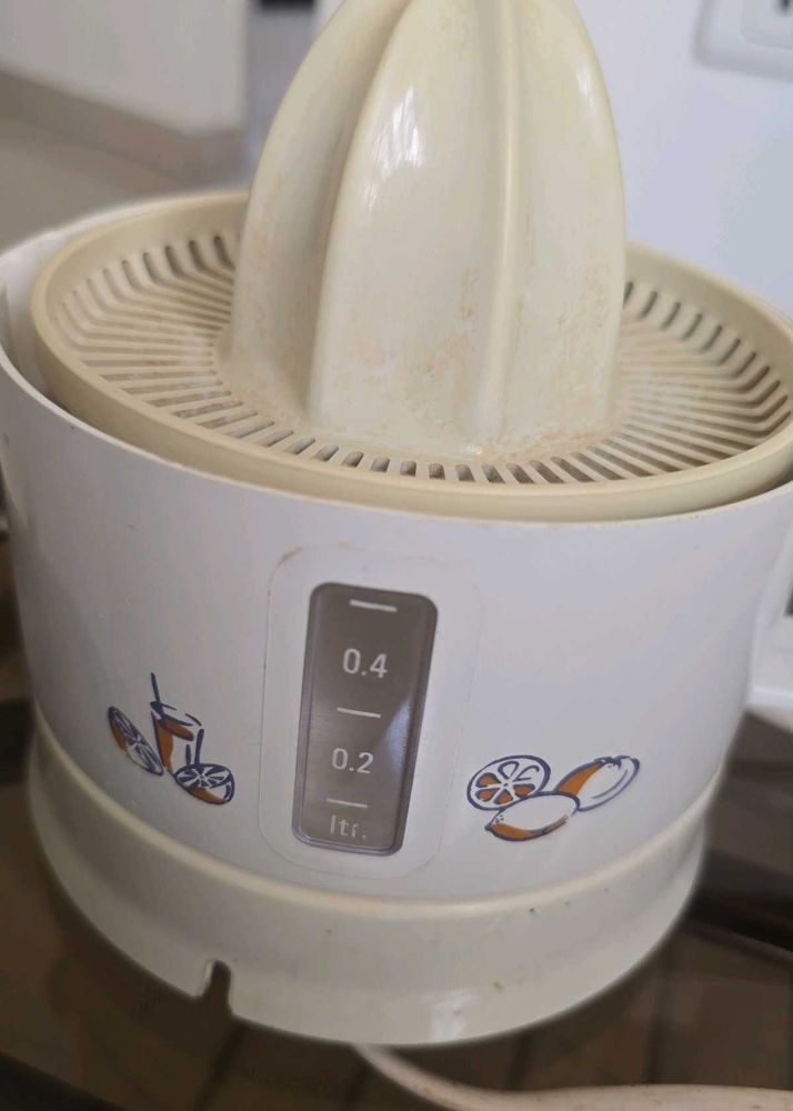 Electric Citrus Juicer