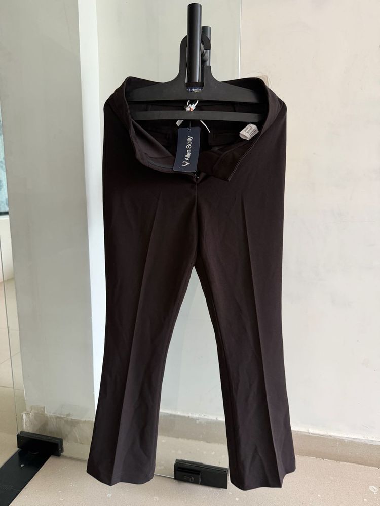 Allen Solly Women's black Trousers