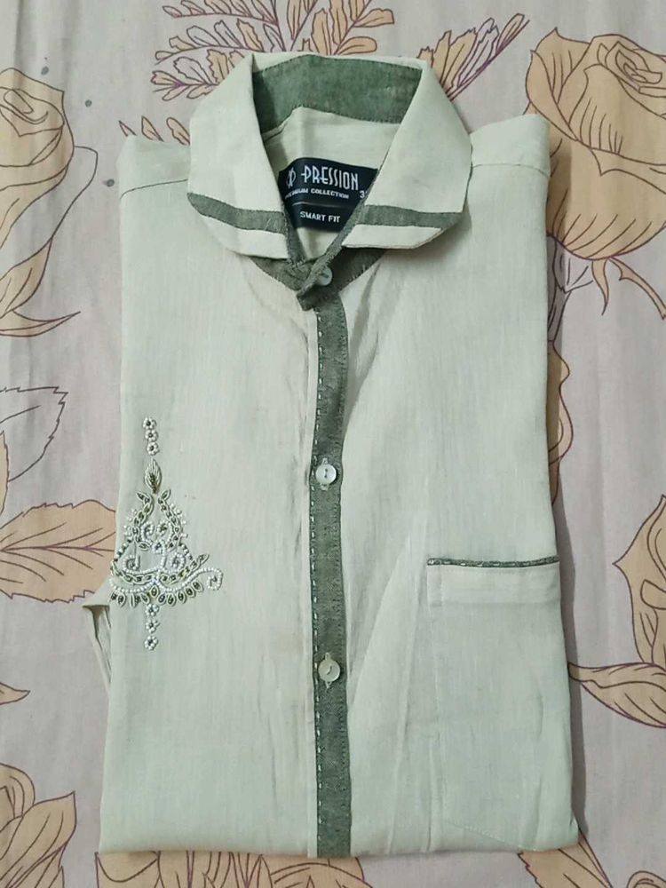 Men's Beige Kurta with Green Accents