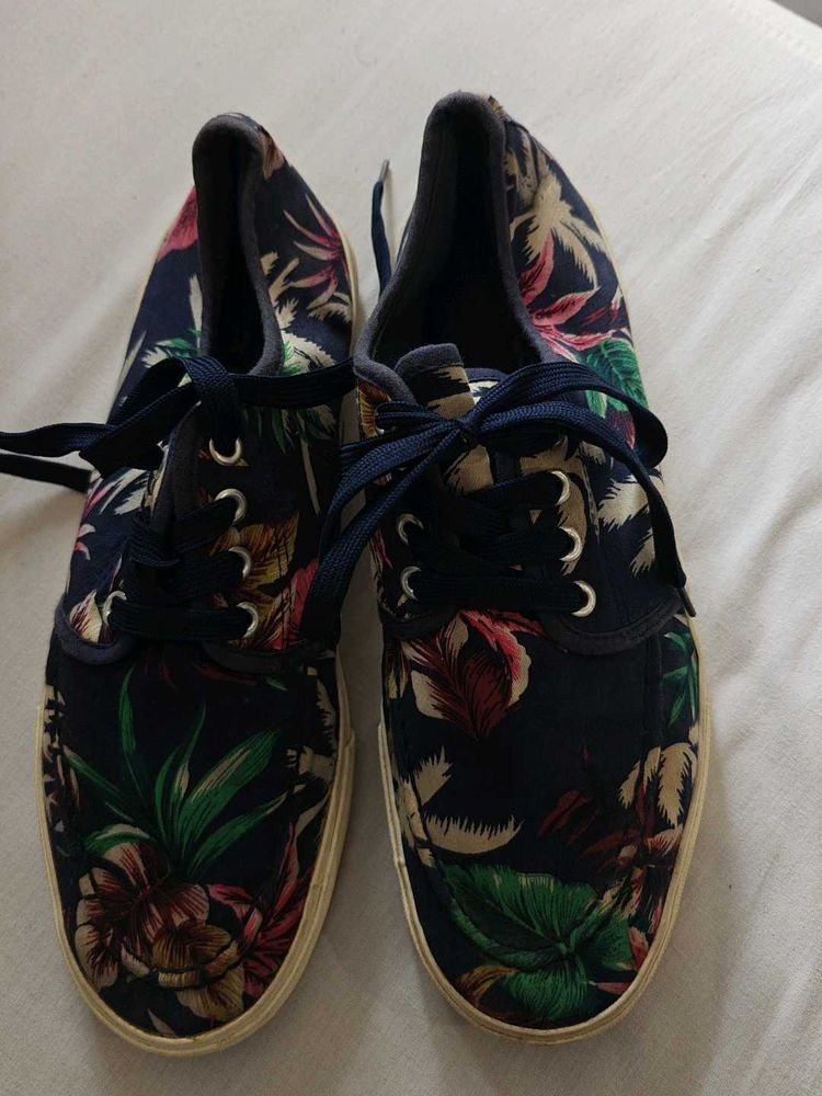 Floral Casual Shoes